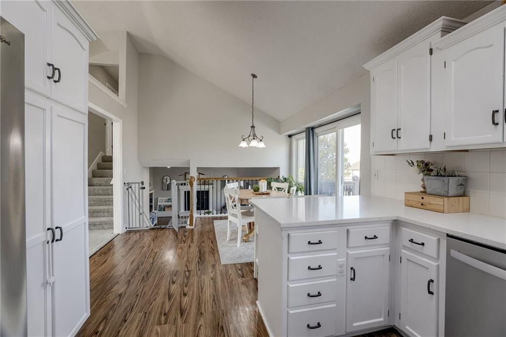 9114 N Mersington Avenue — photo 15