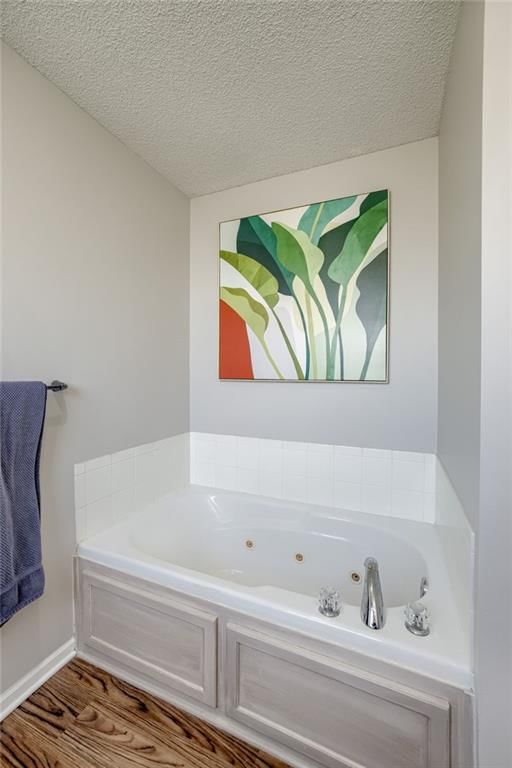 9114 N Mersington Avenue — photo 28