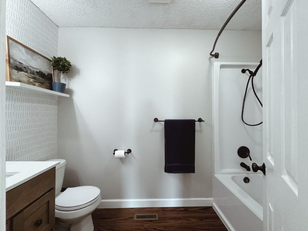 9114 N Mersington Avenue — photo 32