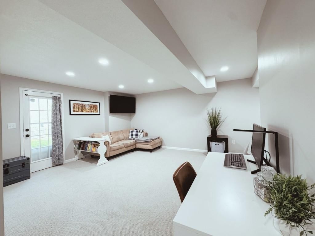 9114 N Mersington Avenue — photo 39