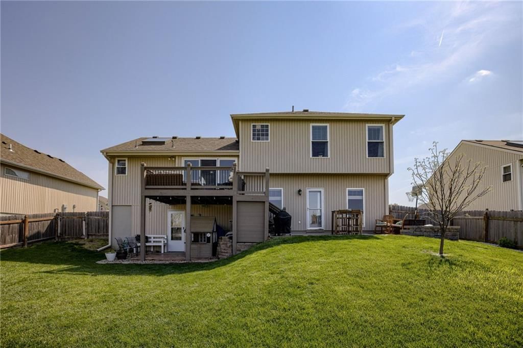 9114 N Mersington Avenue — photo 49