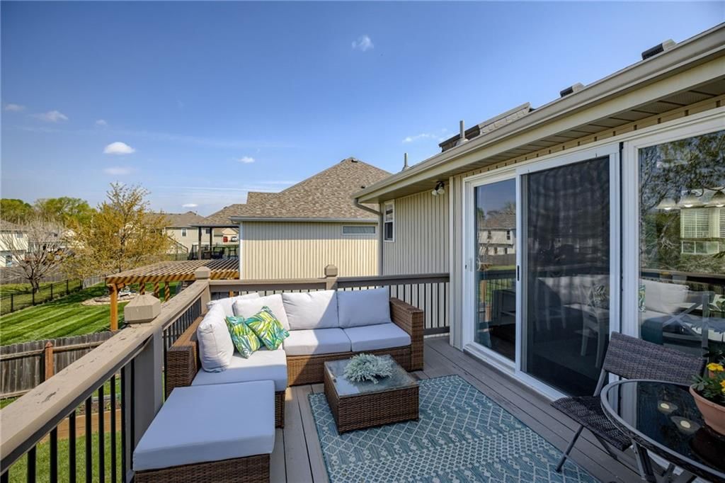 9114 N Mersington Avenue — photo 52