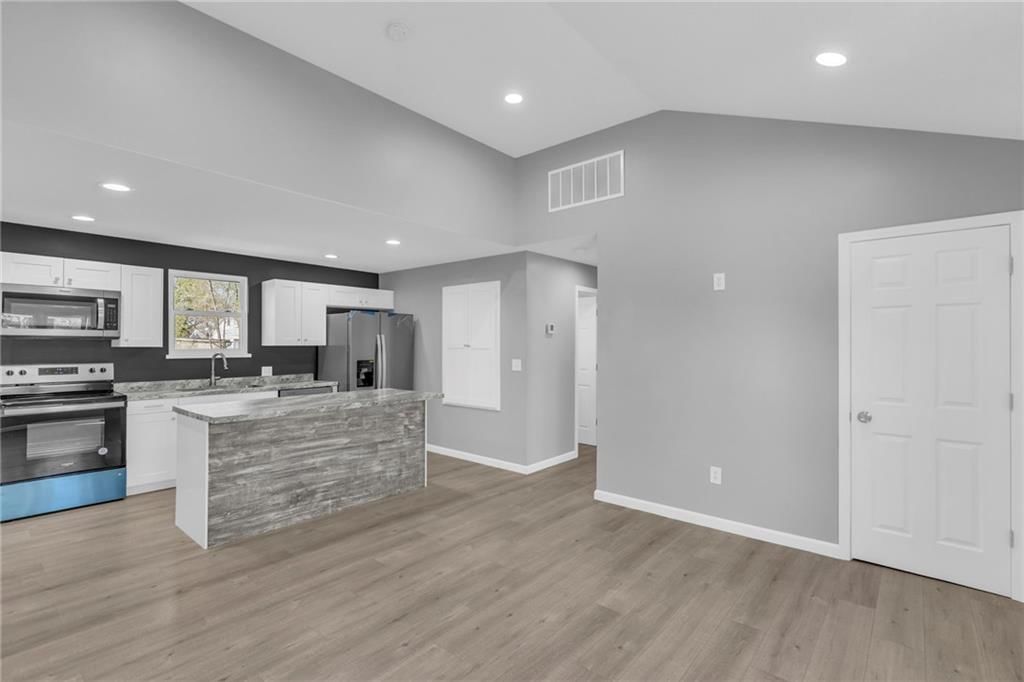 1750 Main Street Terrace — photo 8
