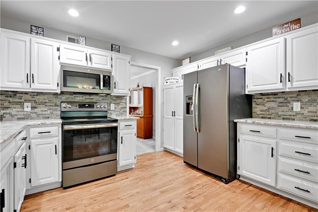 6600 W 125th Terrace — photo 10
