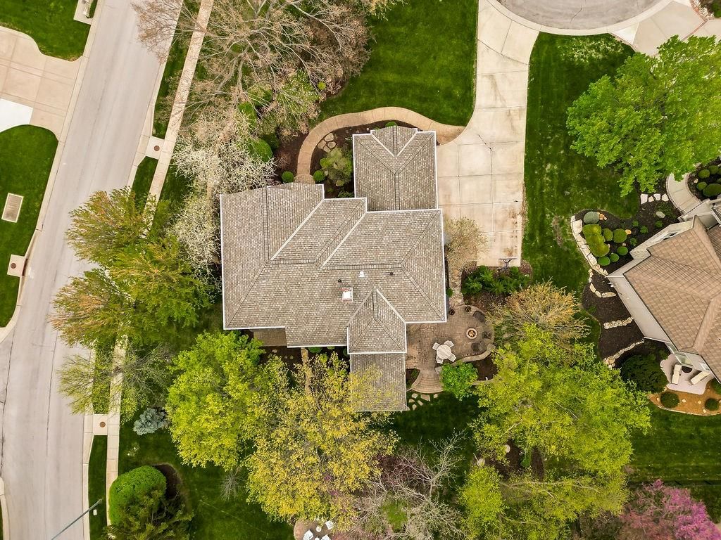 10863 S Cedar Niles Circle — photo 57