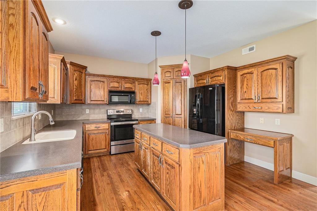 904 Terrace Drive — photo 10