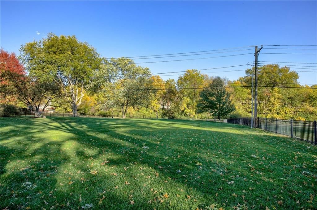 9717 Overbrook Road — photo 45