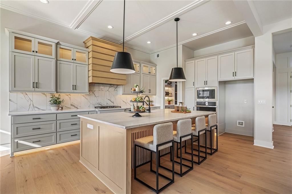 605 Hampstead Drive — photo 14