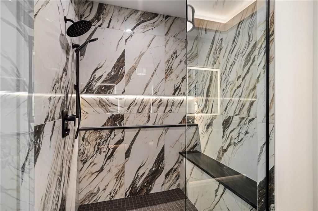 605 Hampstead Drive — photo 32