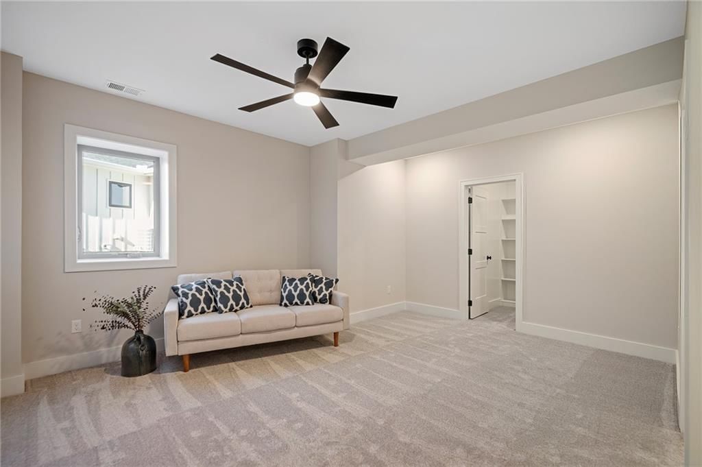 605 Hampstead Drive — photo 52