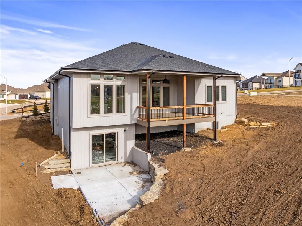 605 Hampstead Drive — photo 70