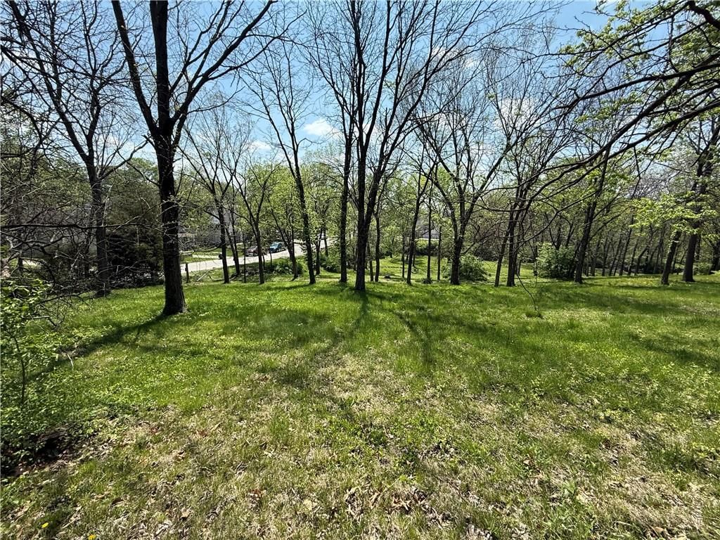 1910 S 16th Street — photo 10
