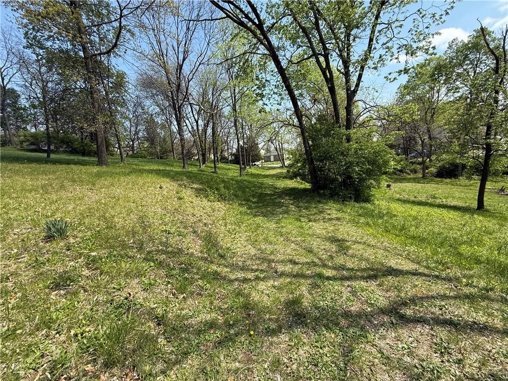 1910 S 16th Street — photo 16
