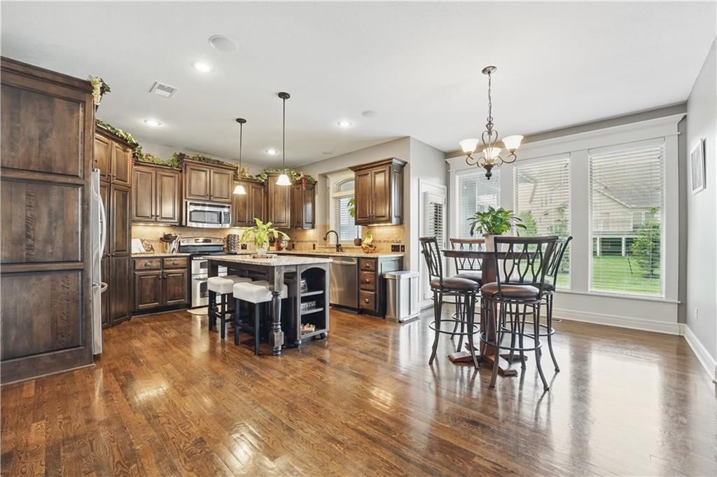 15504 Canterbury Street — photo 11