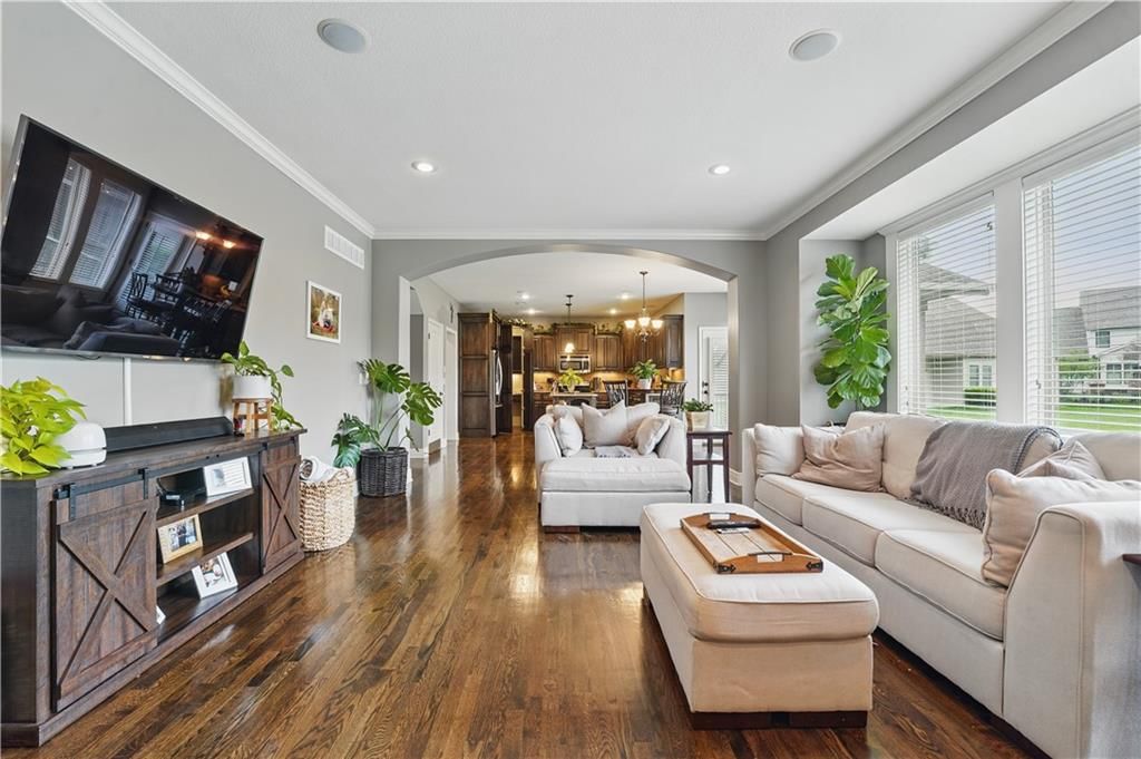 15504 Canterbury Street — photo 17