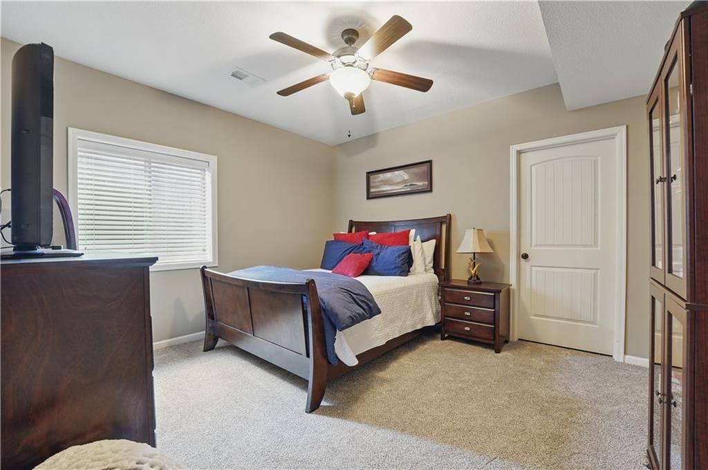 15504 Canterbury Street — photo 38
