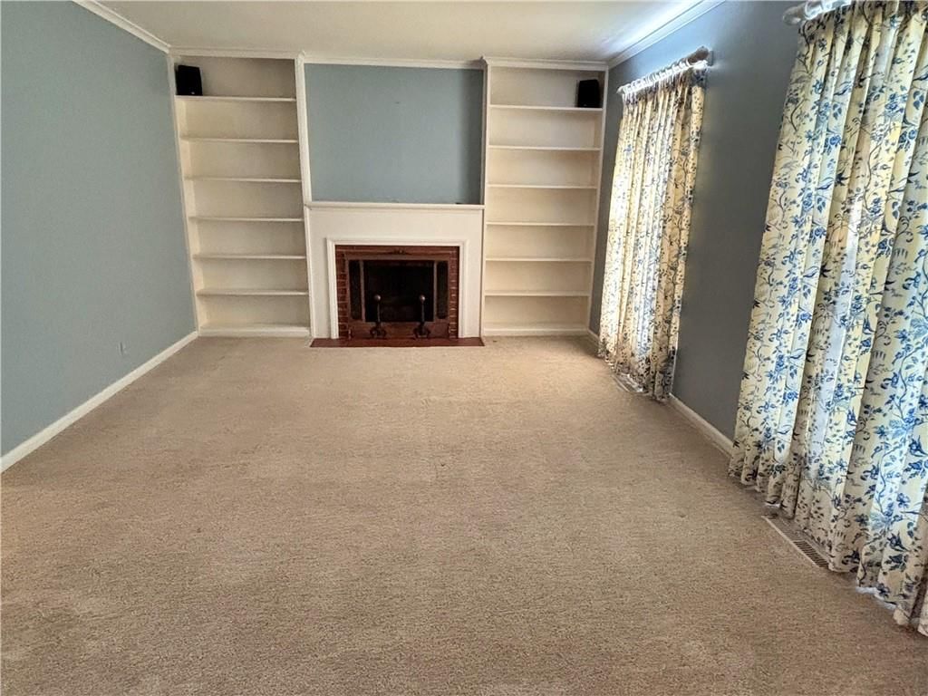 610 S Woodland Street — photo 8