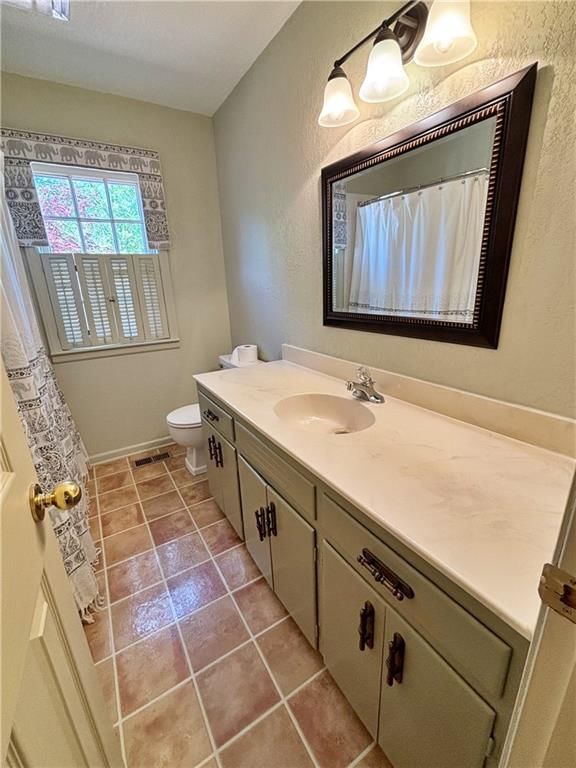 610 S Woodland Street — photo 36