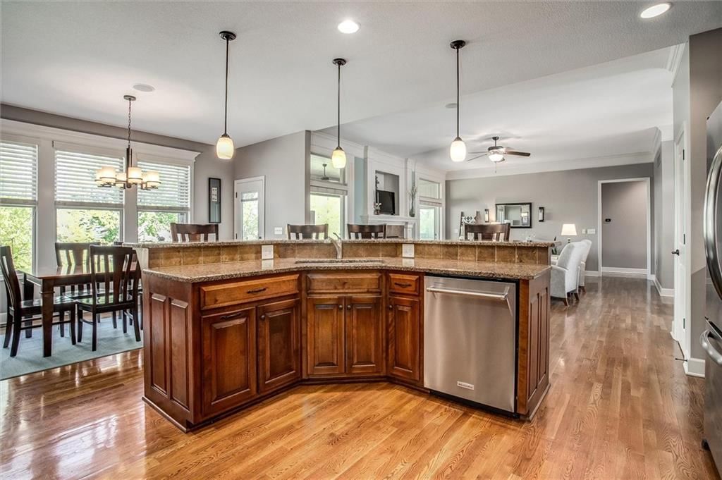 1609 NE Woodland Shores Drive — photo 11