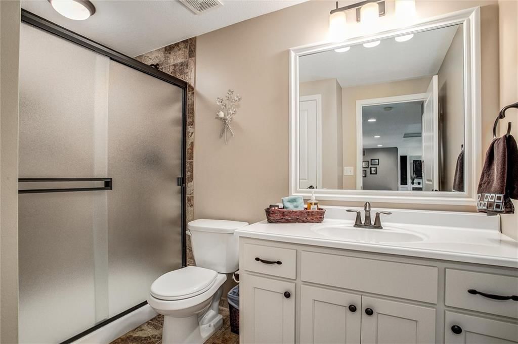 1609 NE Woodland Shores Drive — photo 28
