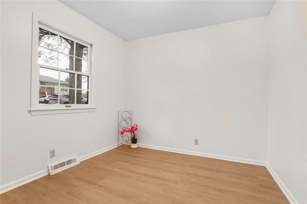9909 NW Blum Road — photo 20