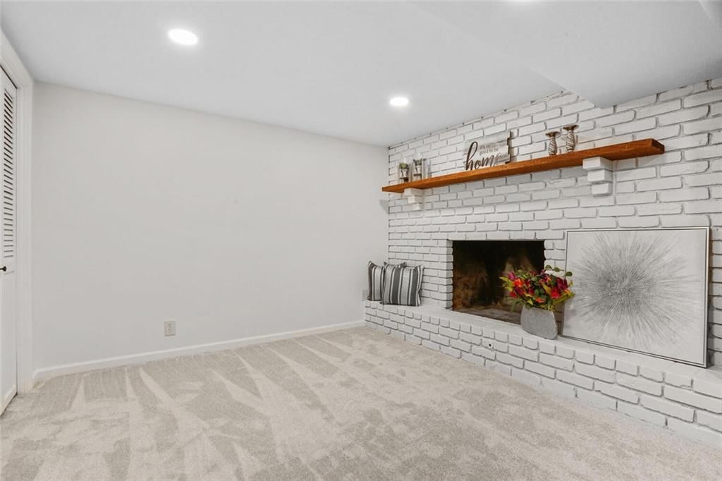 9909 NW Blum Road — photo 23