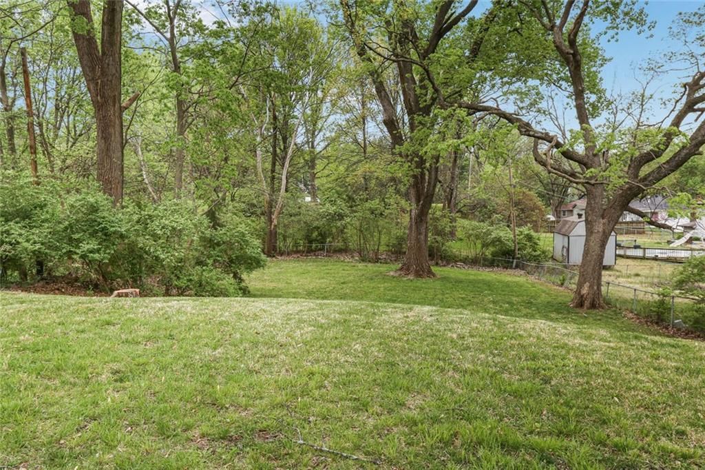 9909 NW Blum Road — photo 28