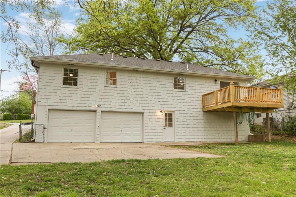 9909 NW Blum Road — photo 31