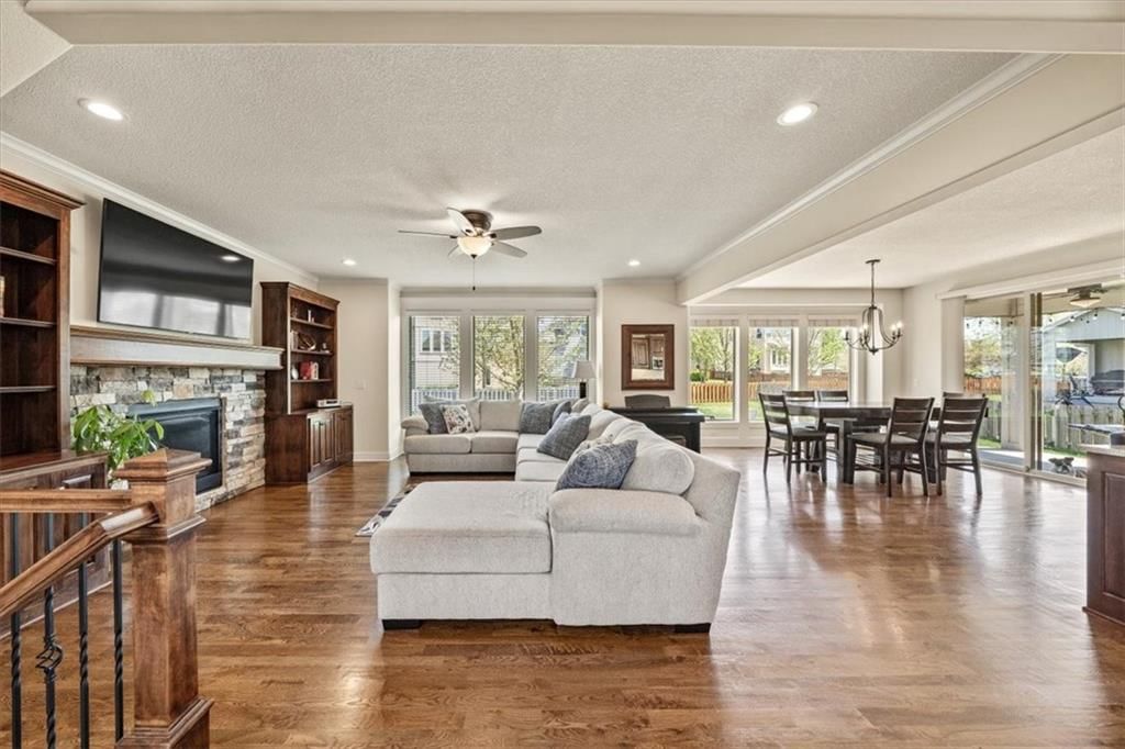 7927 Apache Road — photo 7