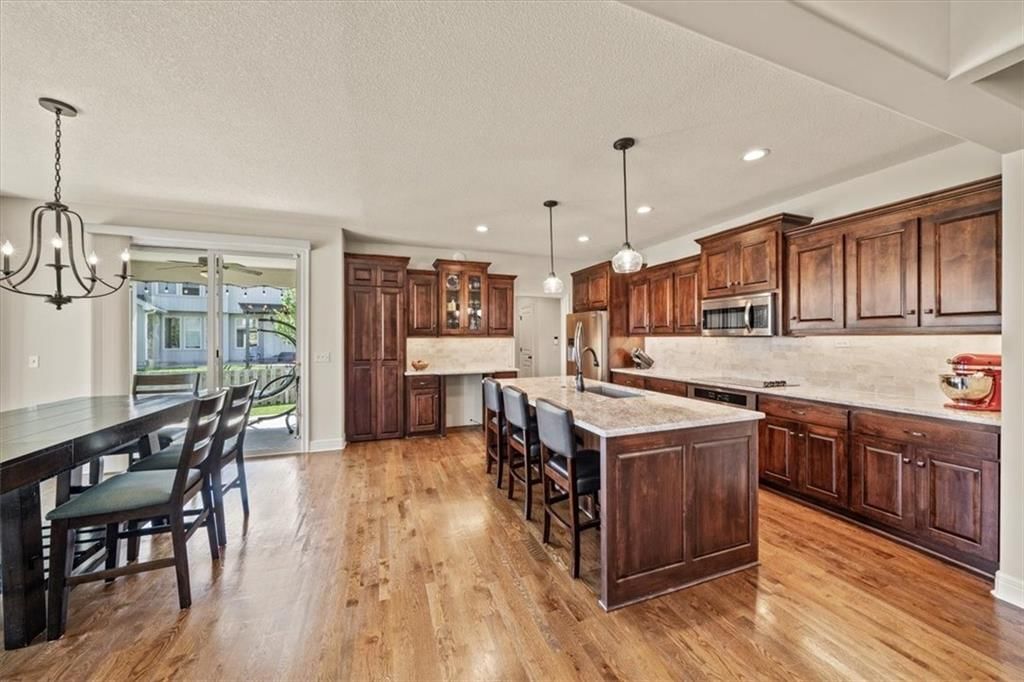7927 Apache Road — photo 12
