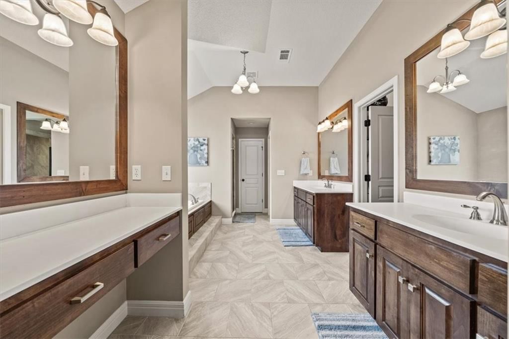 7927 Apache Road — photo 20