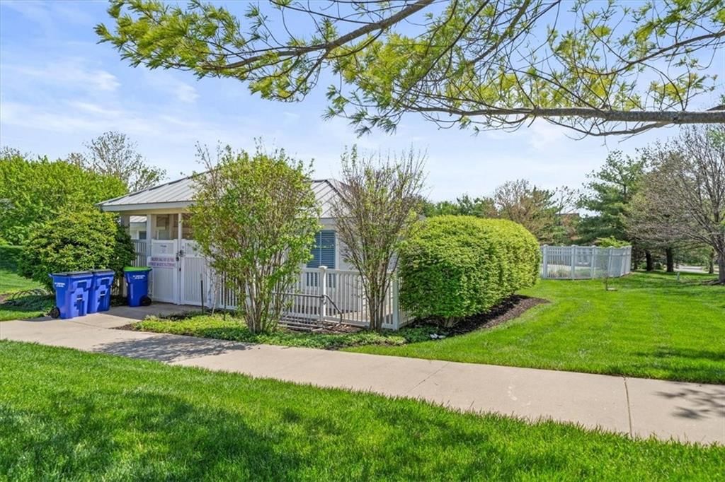 7927 Apache Road — photo 39
