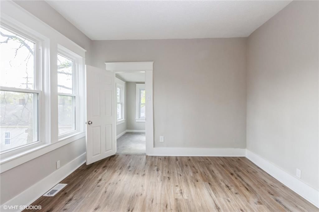 1209 Lowell Avenue — photo 11