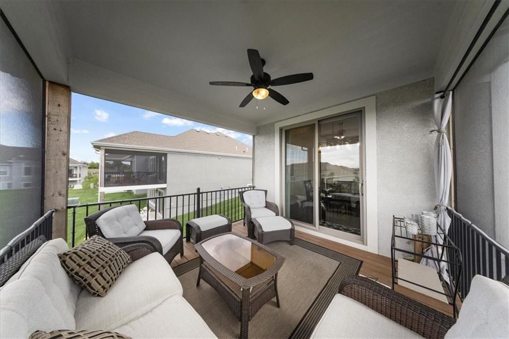 Photo 31 of 73 - 21736 W 116th Place