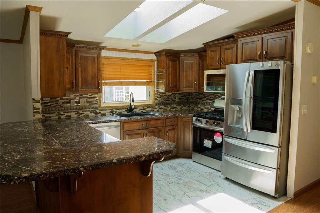 942 NE White Oak Lane — photo 6
