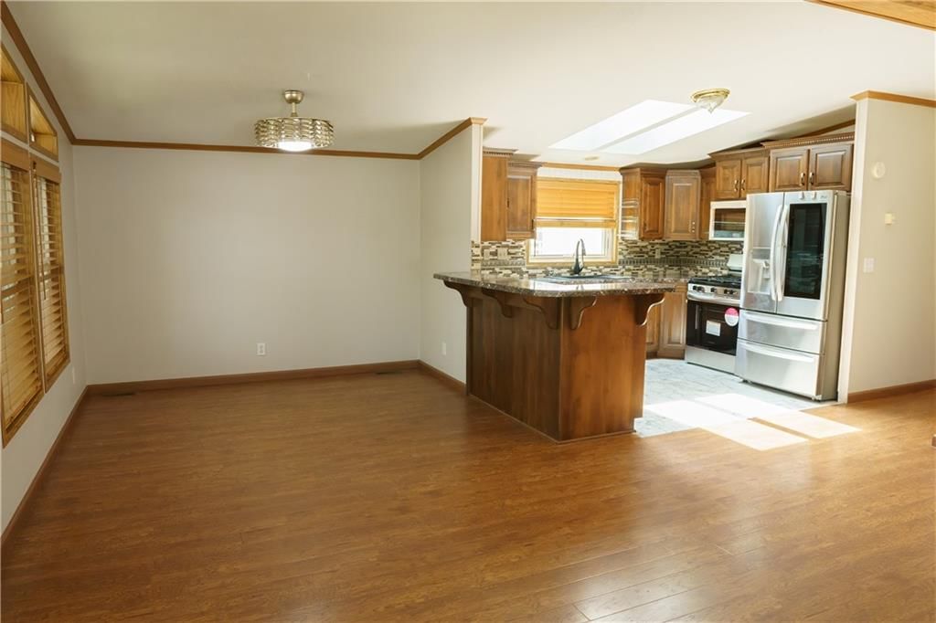 942 NE White Oak Lane — photo 14