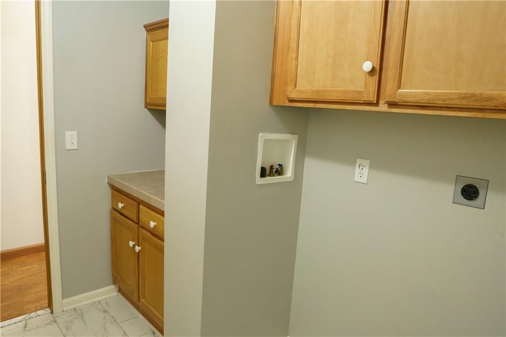 942 NE White Oak Lane — photo 18