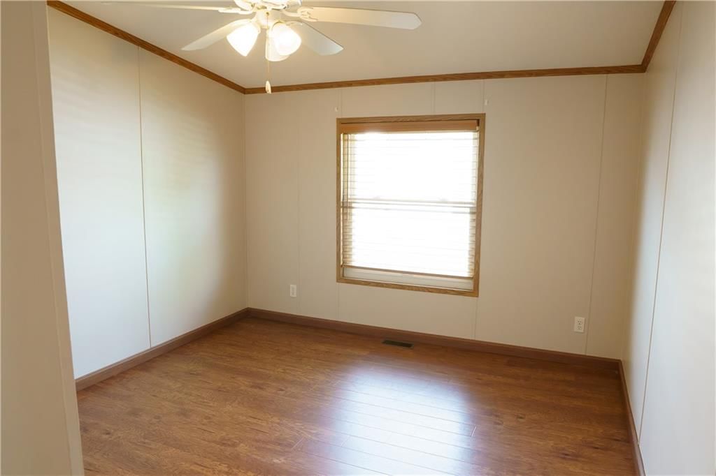 942 NE White Oak Lane — photo 20