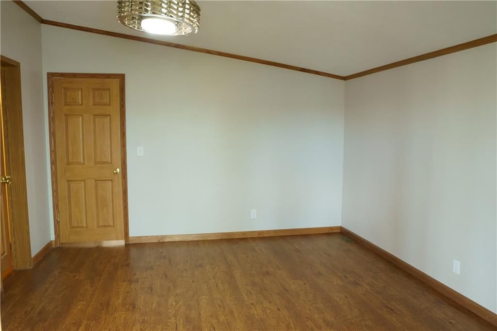 942 NE White Oak Lane — photo 26