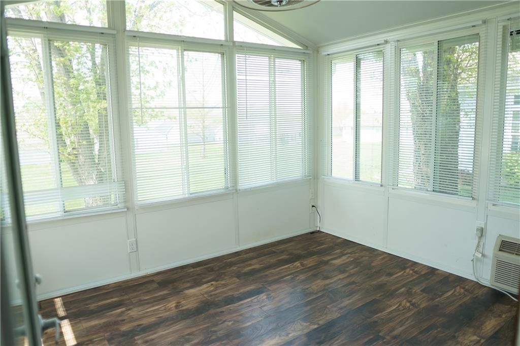942 NE White Oak Lane — photo 30