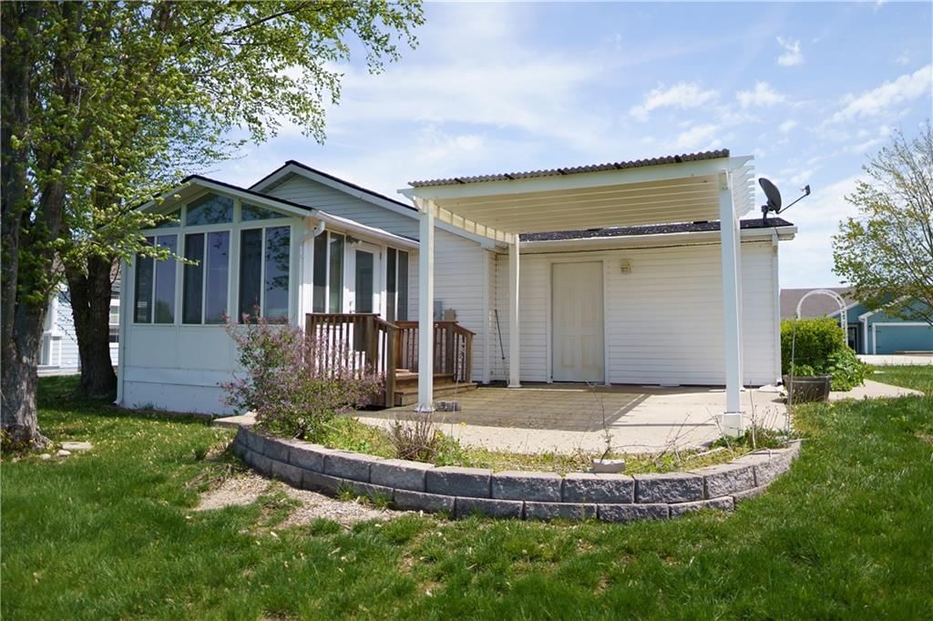 942 NE White Oak Lane — photo 45