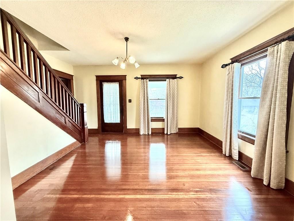 1420 N Mulberry Street — photo 8