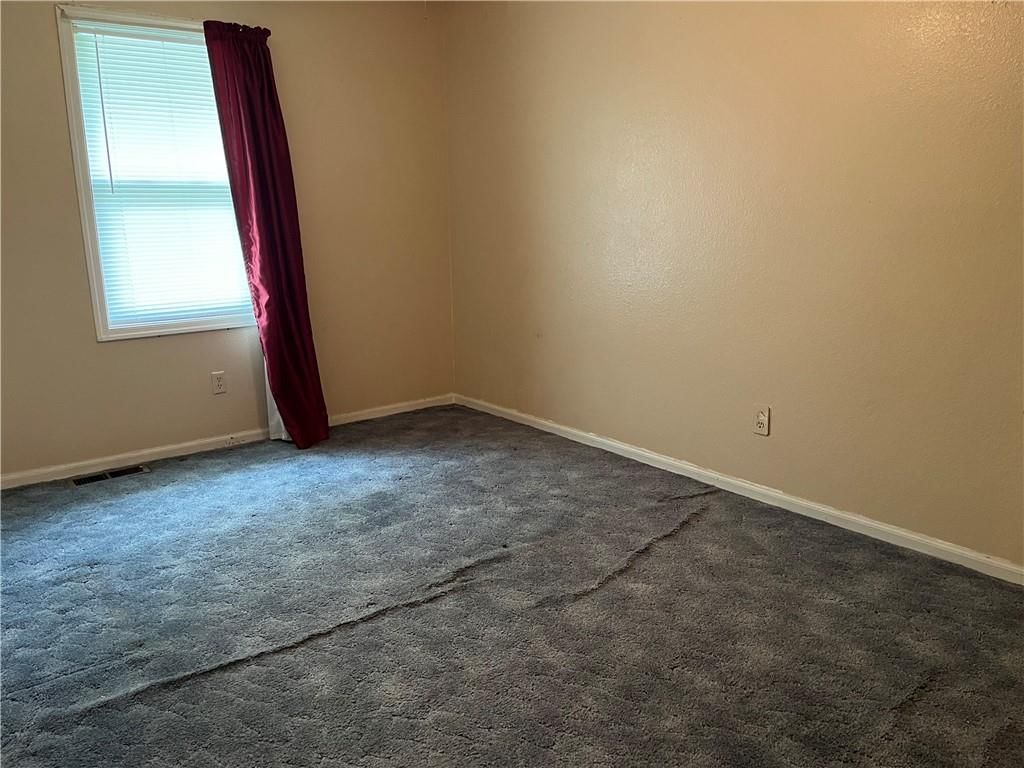 1804 S Oak Street — photo 11