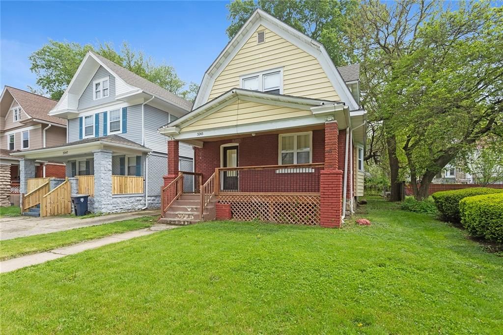 3245 VICTOR Street — photo 2