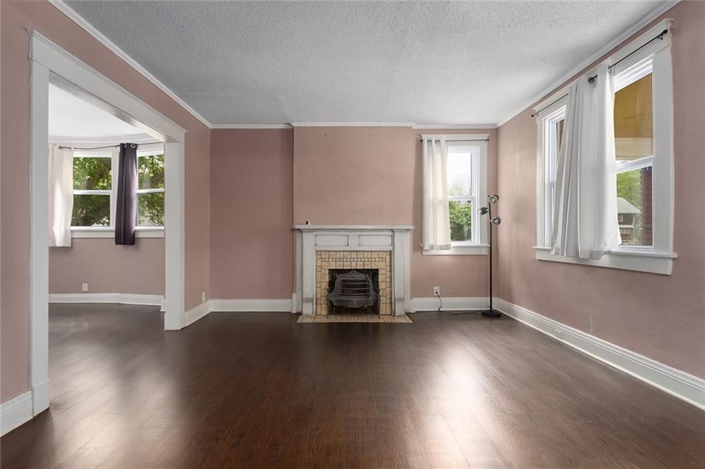 3245 VICTOR Street — photo 4