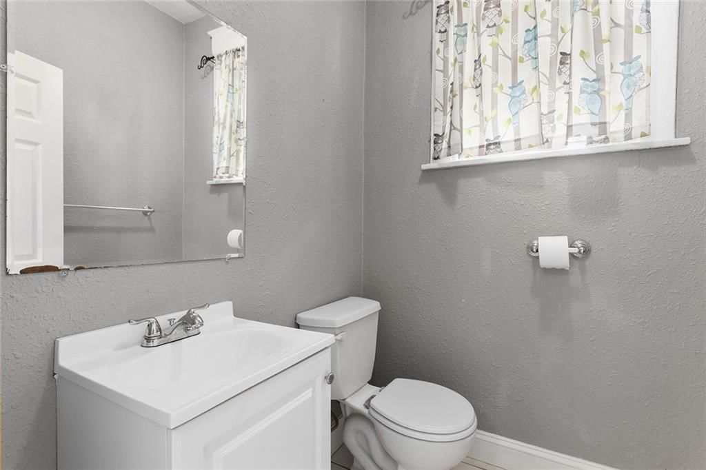 3245 VICTOR Street — photo 12