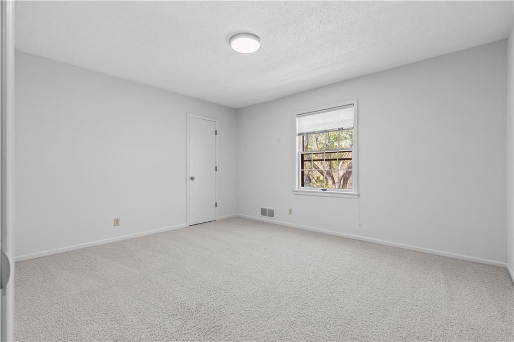 11819 Harrison Drive — photo 24
