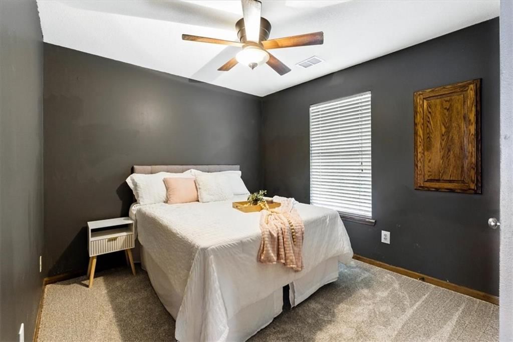 706 SW Woodland Circle — photo 16