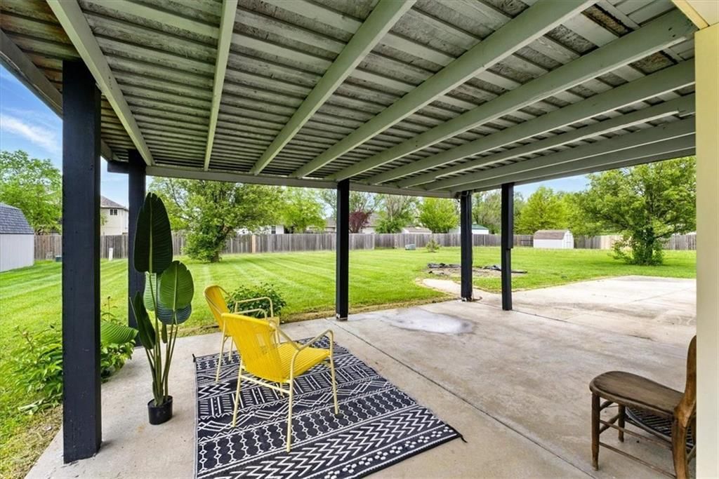 706 SW Woodland Circle — photo 17