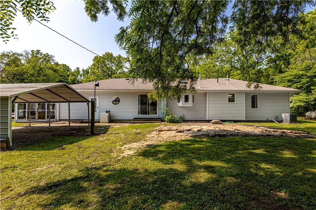 704 SE 30 Street — photo 14
